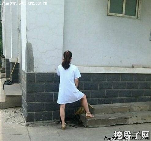 未成年开车被交警抓到怎么办 未成同样面临罚款等处罚