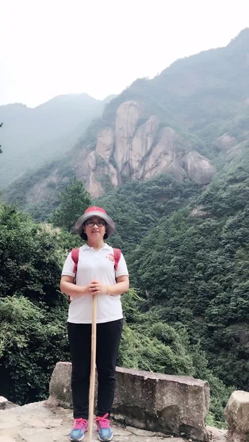 国产黑料吃瓜 长期浏览易产生疲劳感