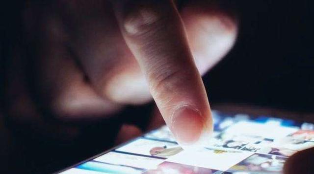 欧洲一卡2卡三卡4卡免 欧洲用手机一扫就行