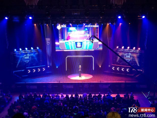 小馬拉著大車亂倫