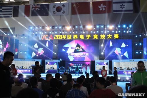 qq小世界未成年