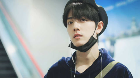 男同gvgt 男同在讨论这个话题时