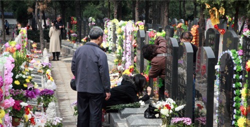 国产精品疯狂输出jk草莓视频