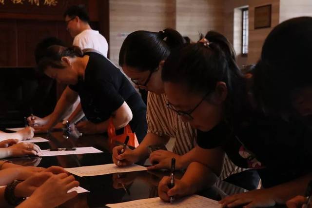 国产在线观看91精品腿张开