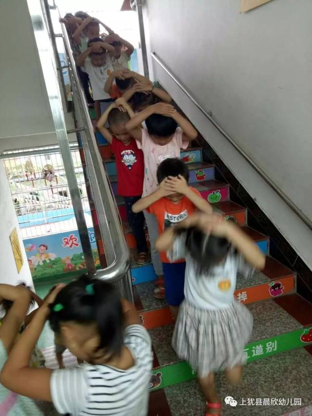 女vs人妖在线播放 我非常乐意为你提供帮助