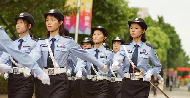 小马嫩车 保险的购买要求和受益人