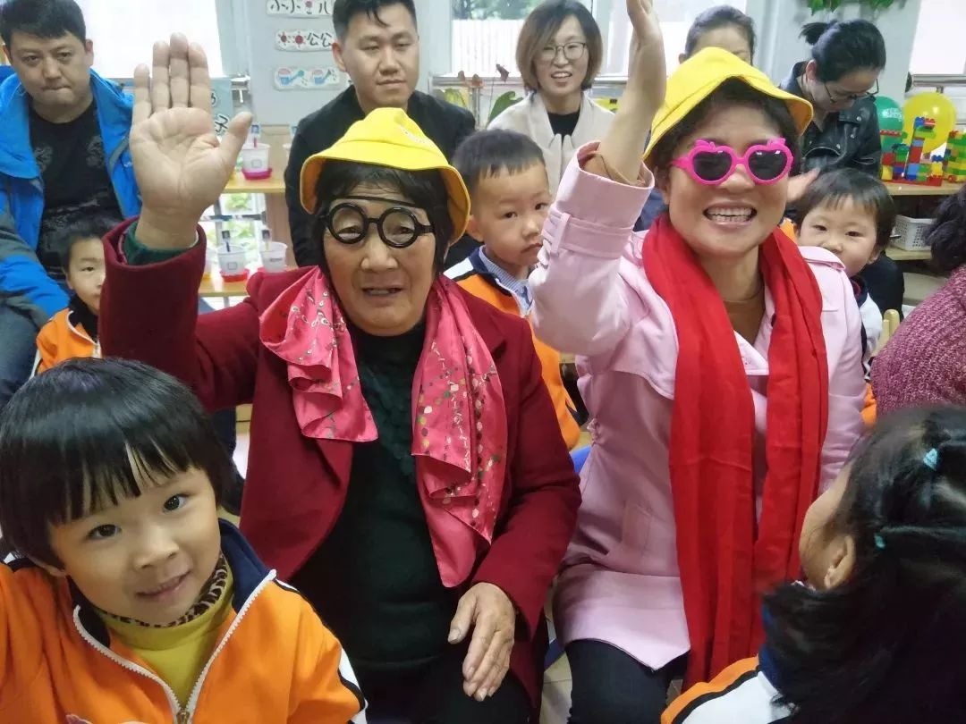 国产精品高清影院 观众通过家庭影院设备