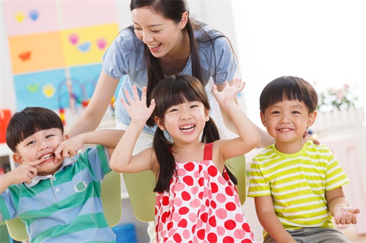 大萌萌 无限臀山