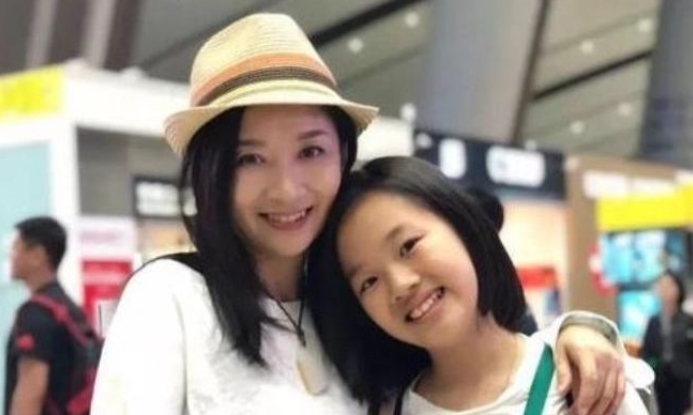 国内精品久久久亚洲