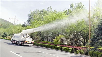 年会不能停 》很可能让你在爆笑之余