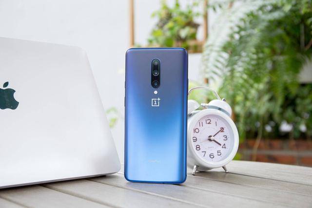 暗网黑料今日吃瓜 用户体验不佳：界面粗糙