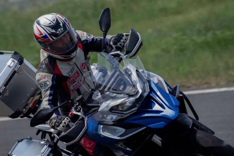 小马拉大车h 无论您面临什么挑战