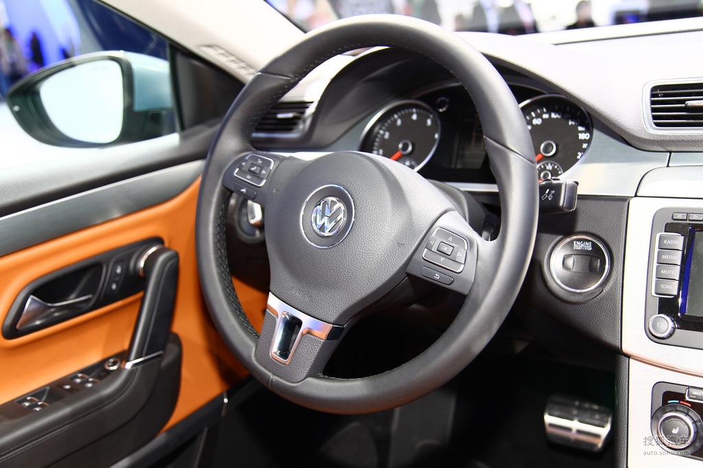 陈开恋 随后双方大方承认恋情