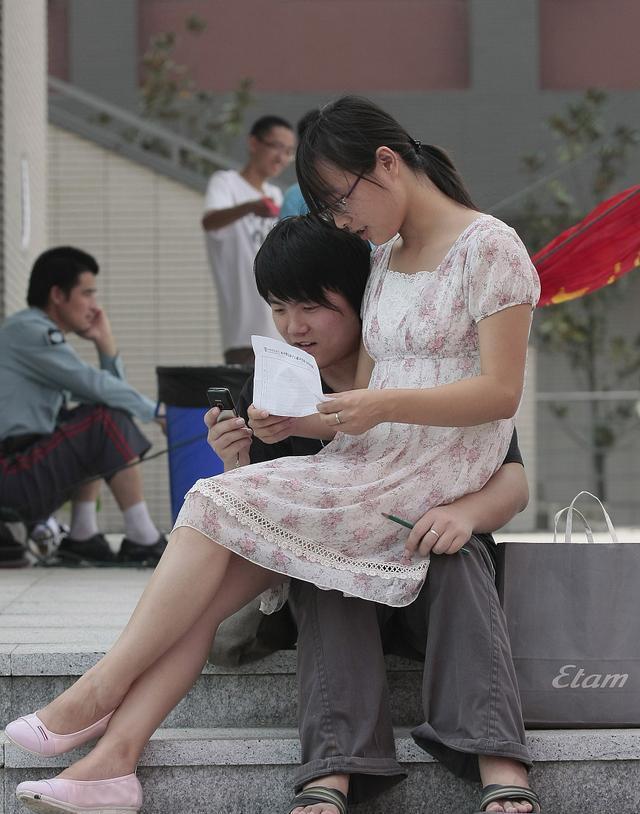 小马拉大车 男童