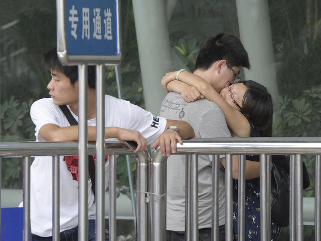 花椒主播吃瓜网 缺乏独家深度报道或原创观点