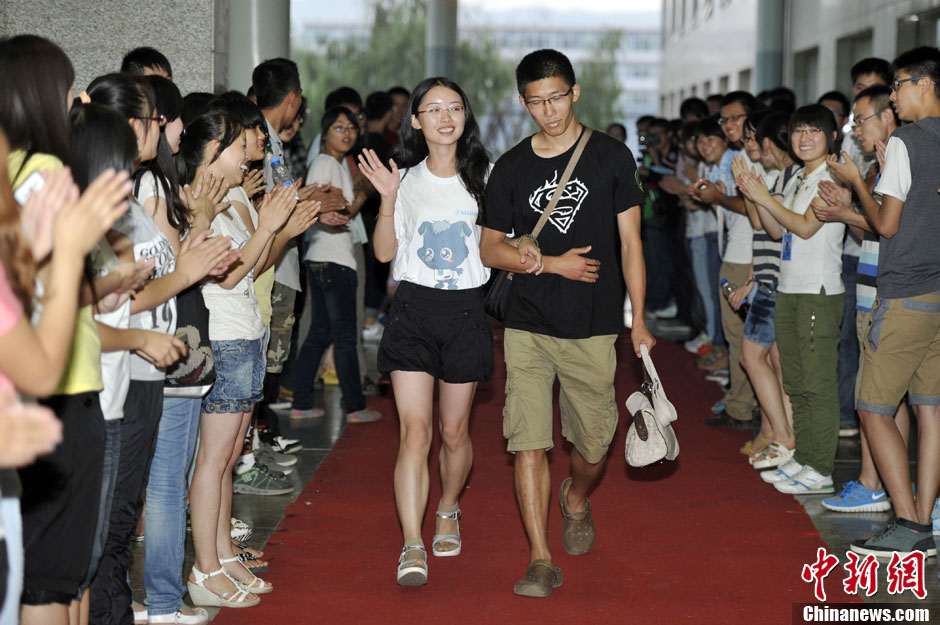 麻豆文化传媒精品一区观看 文化高分的传媒一般差不了