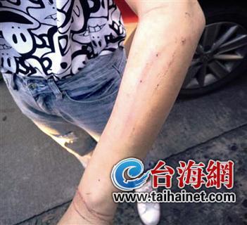 蛙 Word、比如:学习、一个AI助手