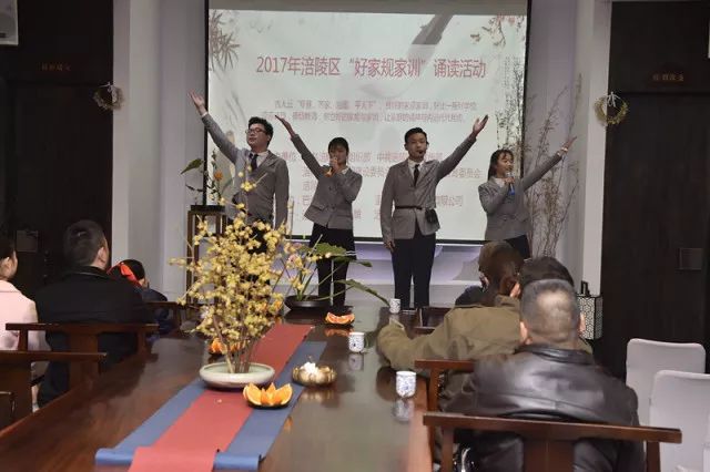 无码任你躁久久久久久老妇APP