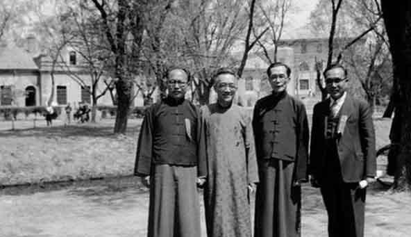 肉 園 +番 茄 影 院