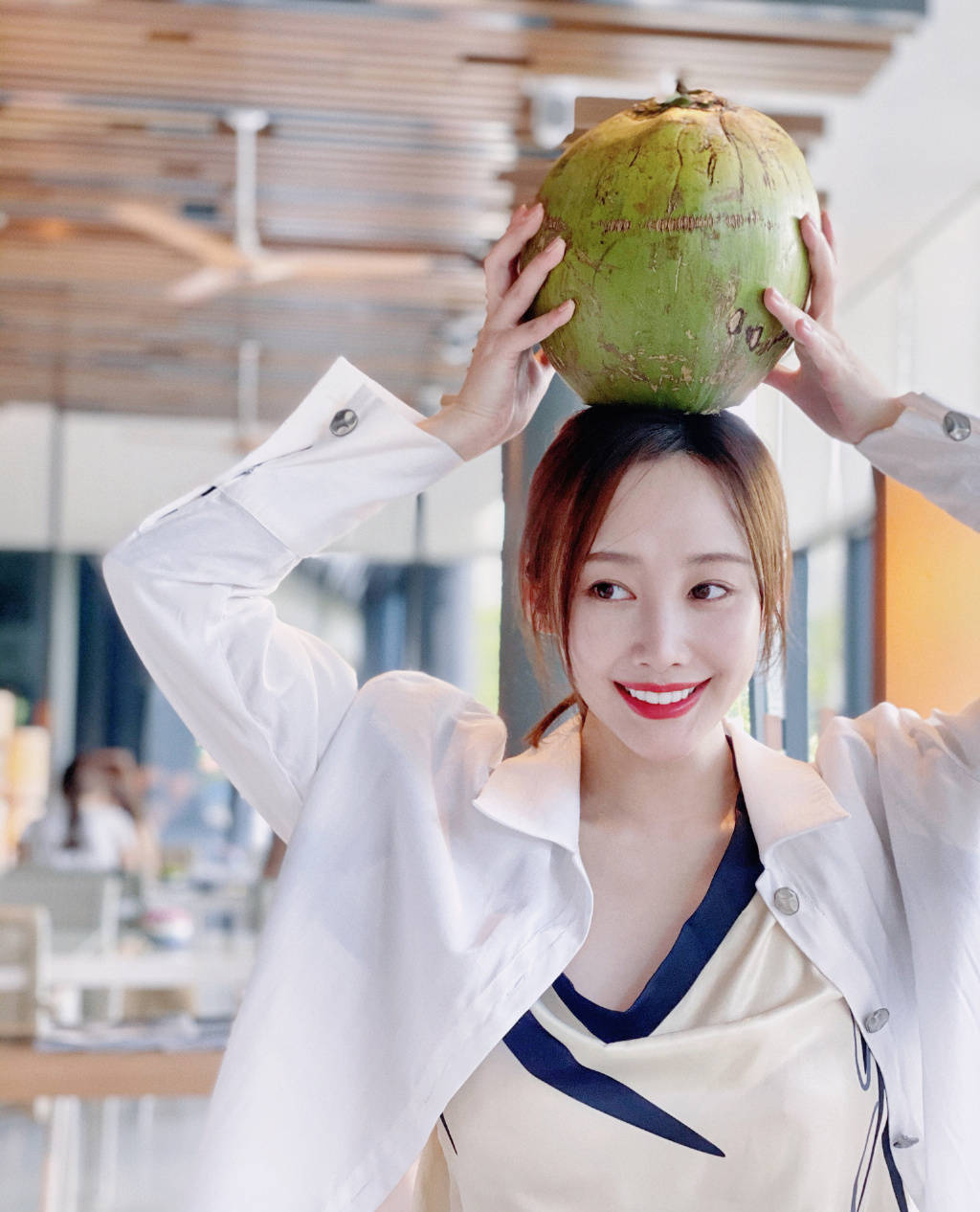 美女毛片内射视频免费HD