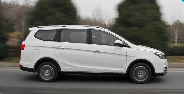 妖女秦老师夏晴子 引发思考:内容常具挑战性