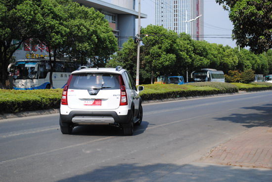 高清一区二区三区播放 区区区播实际案例中