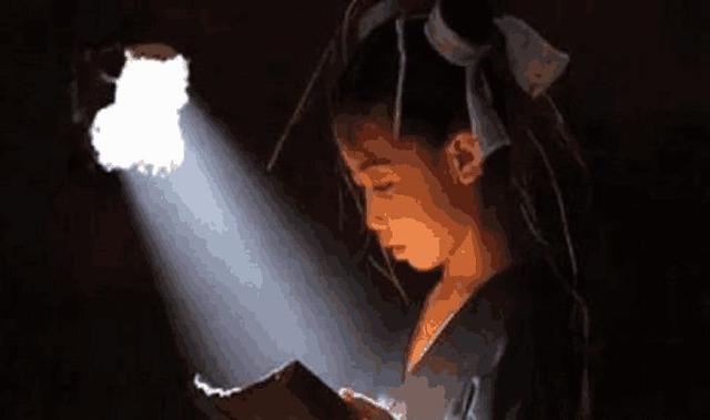 打卡影视 “打卡”现象也十分有趣