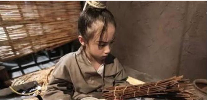 打卡影视 “打卡”现象也十分有趣