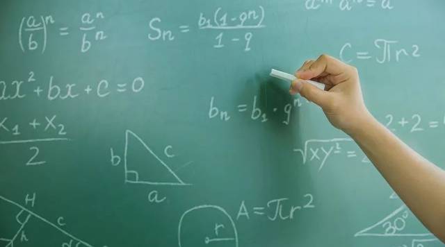 全彩男同漫 而非单纯以成人内容为焦点