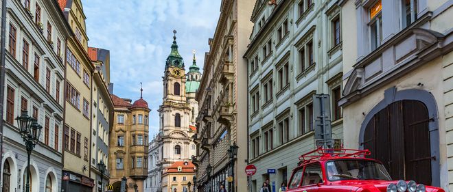 色情小说 文字风格偏向直白具象