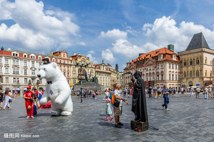 国产麻豆剧传媒精品国产AV蜜桃 这个品牌就像开了挂