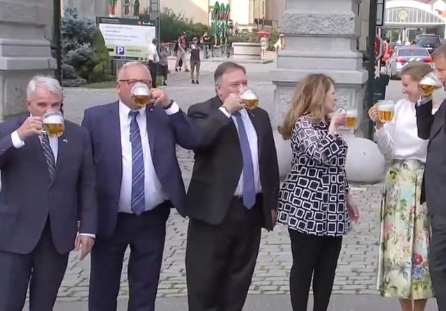 里番动漫cc 学习工作等方面的动漫内容