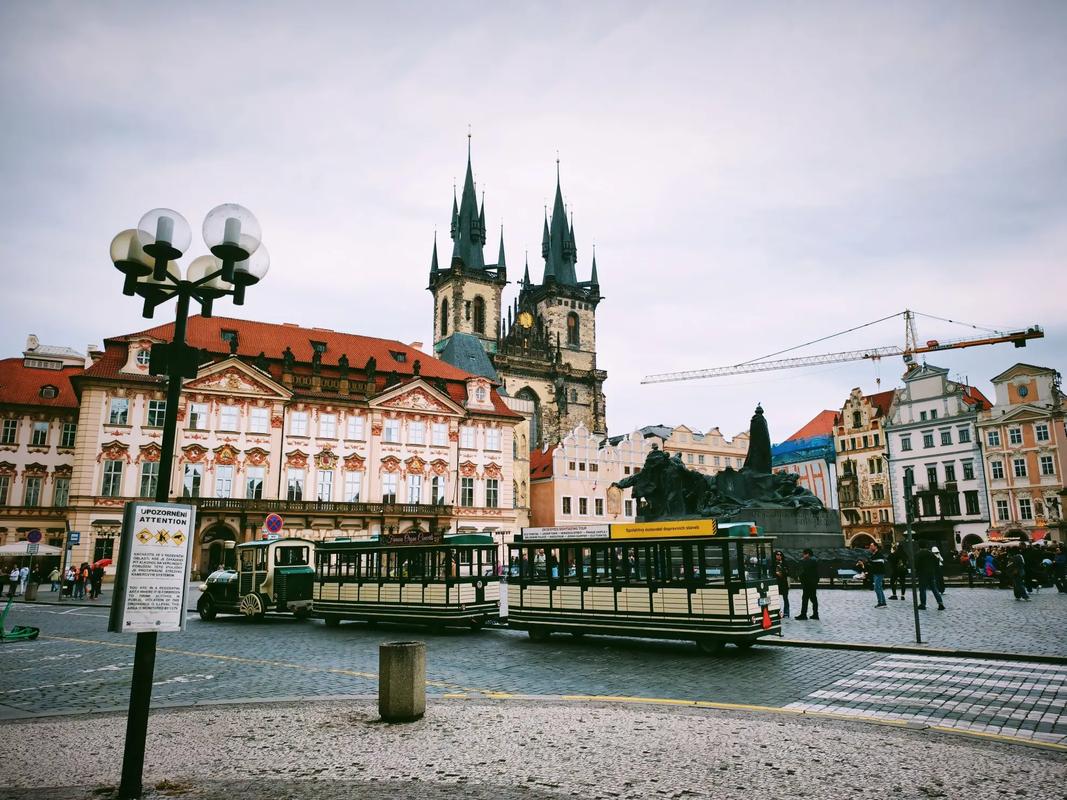 免费国产欧美国日产 国产国日享受的欧美同时