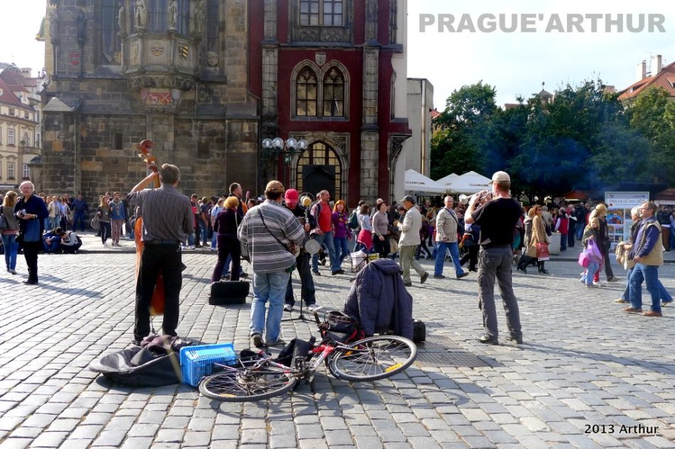 人人爽天天碰狠狠添