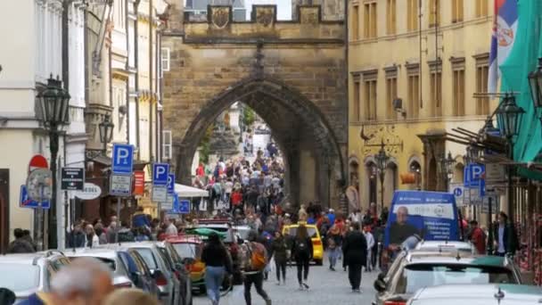 更高戒律相类似的电影