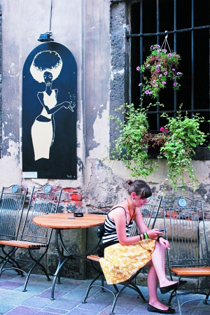 正太男男动漫 男男音乐与情感交织