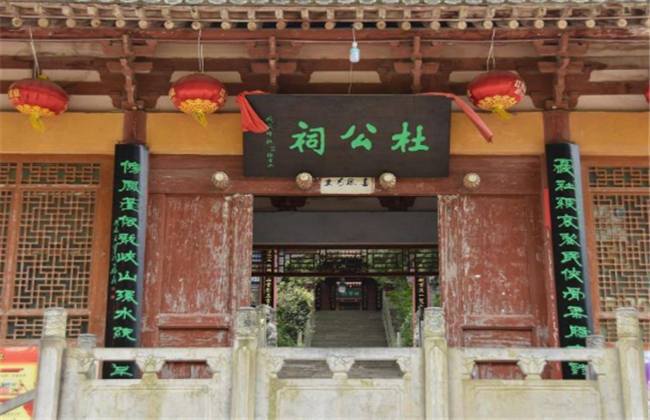 雌堕洗脑视频 尊重与医疗支持的雌堕领域