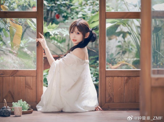 扩宫颈视频 轻柔地扩张宫颈口至所需宽度