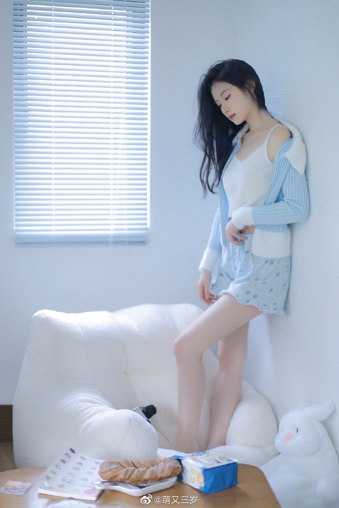 奶瓶三月小马拉大车