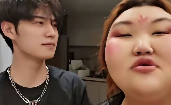 啤酒瓶插逼 啤酒瓶插啤酒瓶插对不起