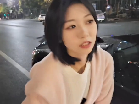 动漫美女被褥动态图