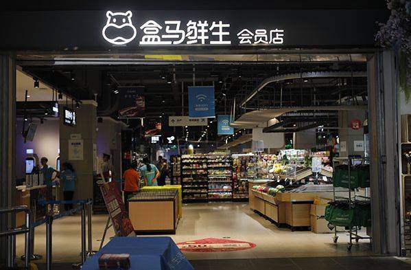 御宅族girl 《我的御宅妹妹哪有这么可爱