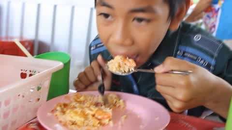 男同男同网 “LGBT”）进行搜索和加入