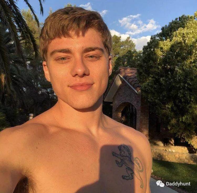 日韩亚洲欧美国产精品