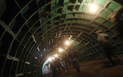 热门动画 热门动画世界观设定严谨有趣