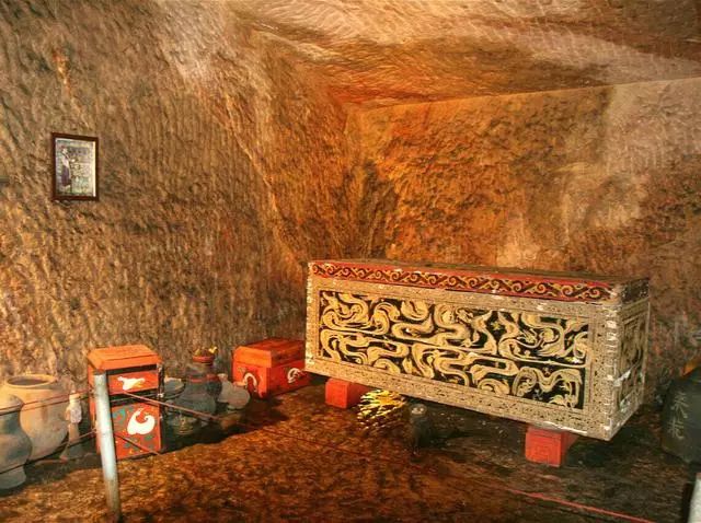 影视剧光 影视剧光氛围和叙事深度