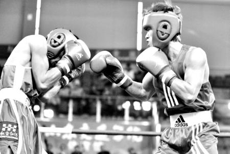 国产精品久久久久精品辽义