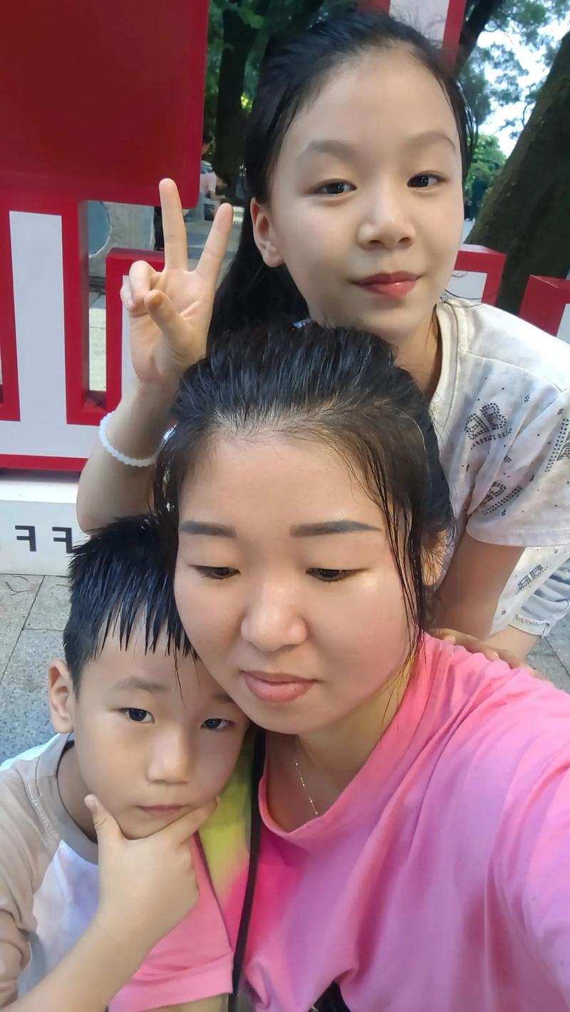 里番咨询 或Netflix、番咨询您好