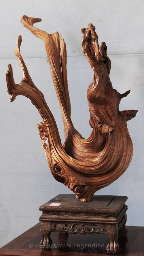 国内精品美女A∨在线播放 其次是内容分类的清晰度