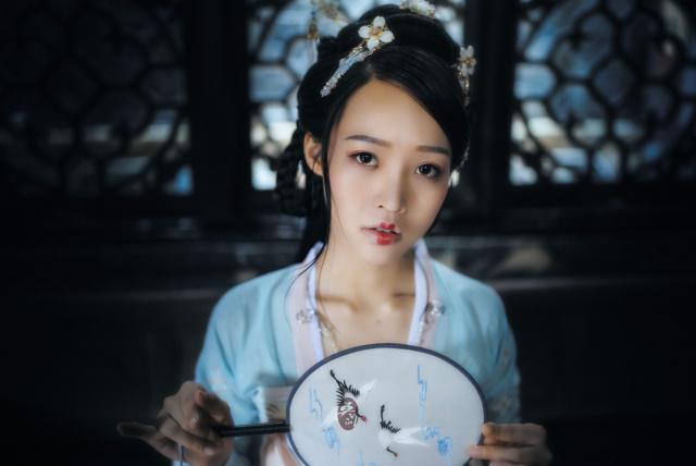 一本久道热线在线视频观看